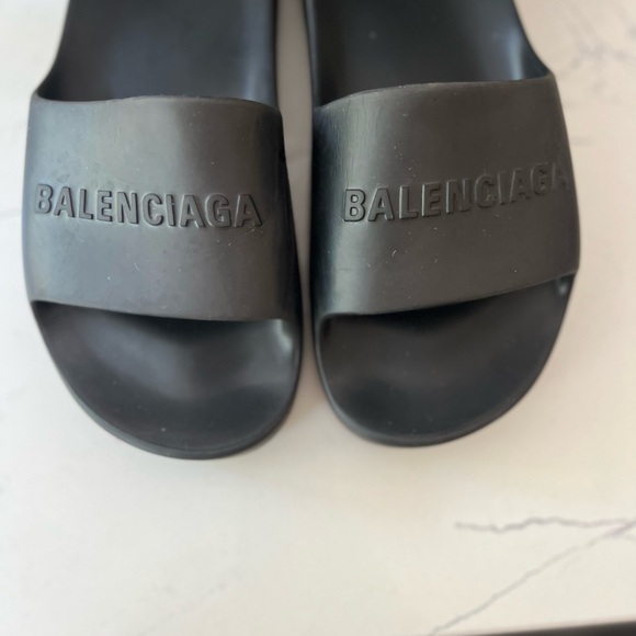 Used great condition BALENCIAGA  Rubber Platform Slides - Picture 7 of 7
